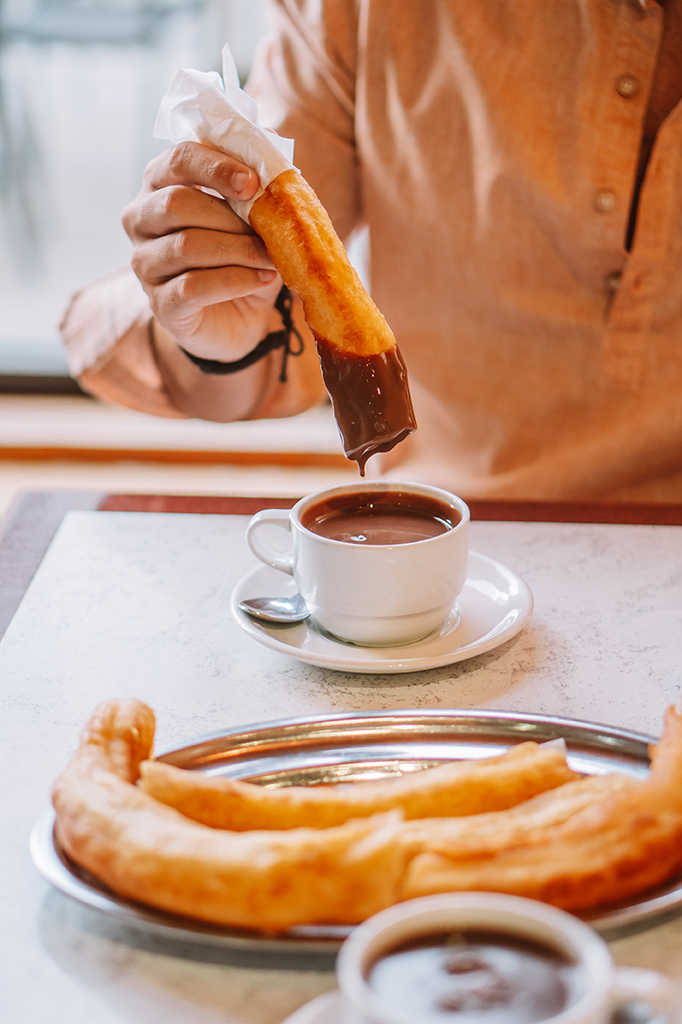 005_alta_virgendelosreyes Churreria.jpeg